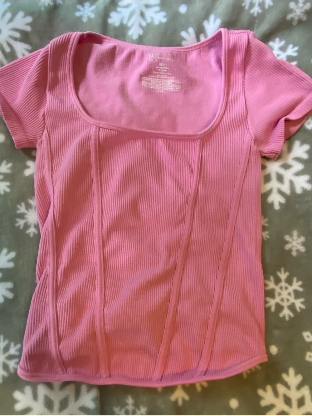 No Boundaries Bubblegum Pink Ribbed Scoop-Neck Short Sleeve Top